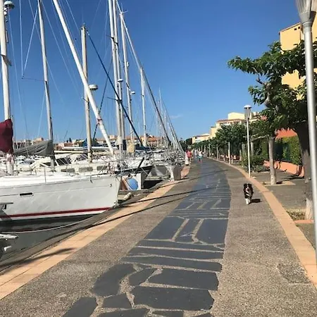 Vue Centre Port * Agde